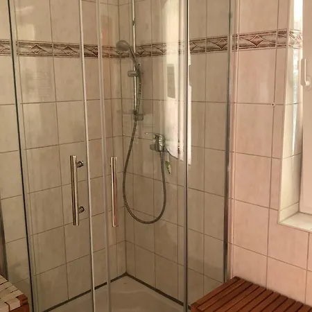 Am Plauer بيت للعطل Lenz